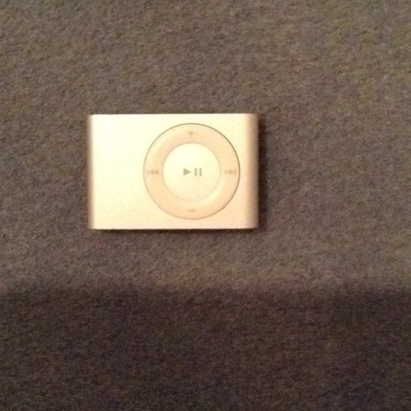 iPod - Picture 2 of 5